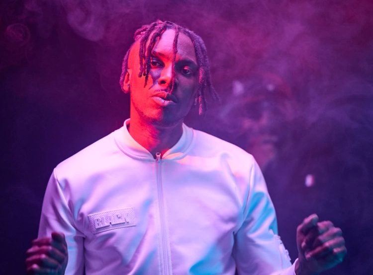 SPO: Self-Discovery and Determination in \"The View\"